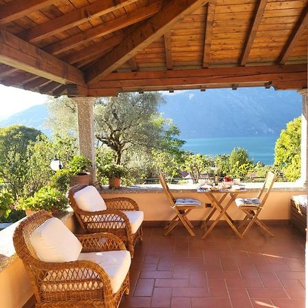 Casa Intignano - Camera Con Bagno E Portico Vista Lago 特雷梅佐 外观 照片